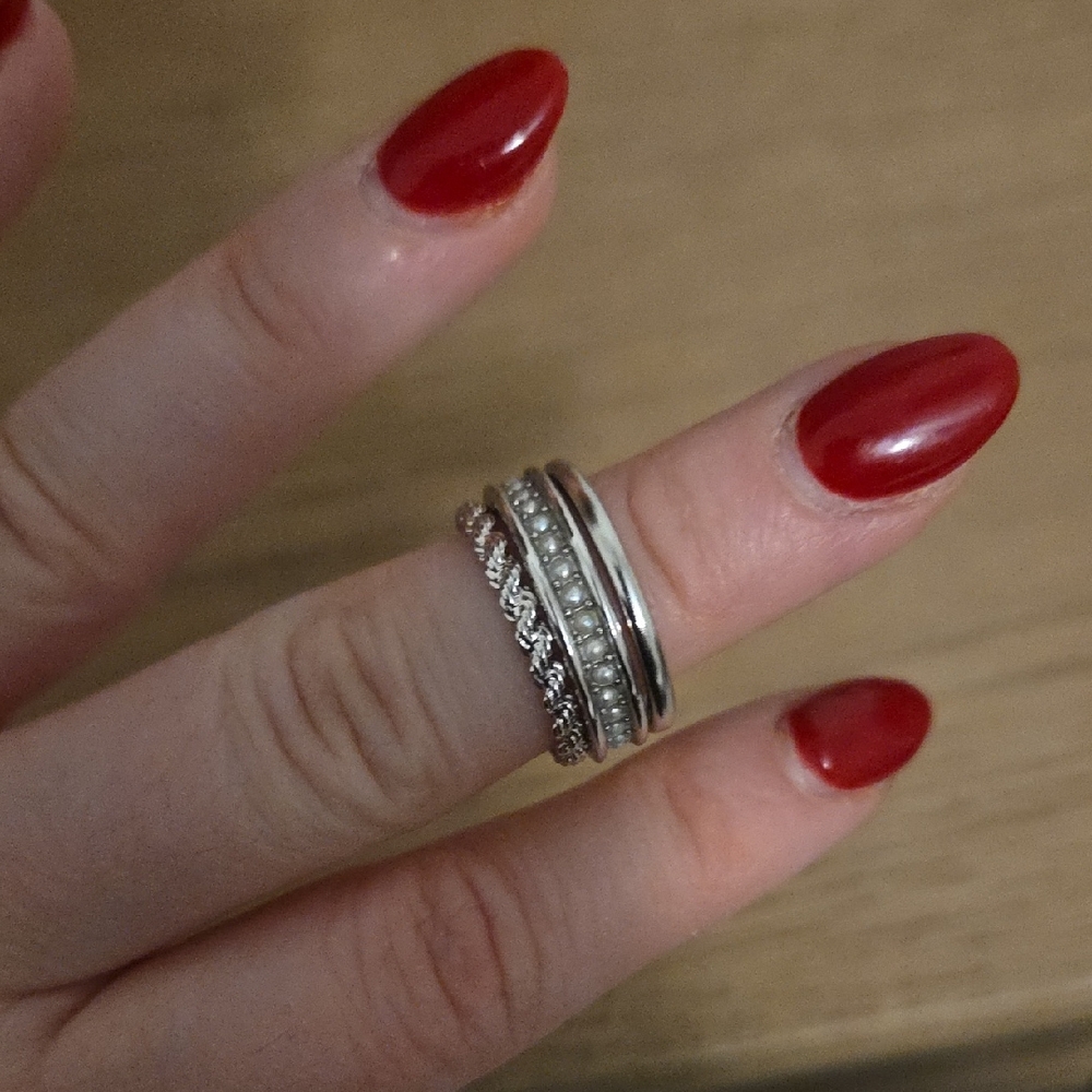 Kendra Scott Arya Silver Ring Set In White Pearl